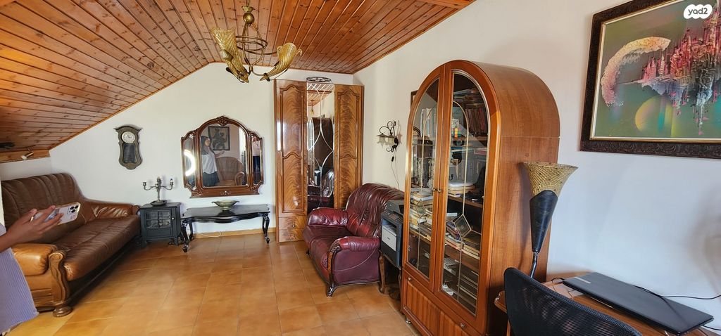 דו משפחתי, יצחק רבין, מעלות תרשיחא