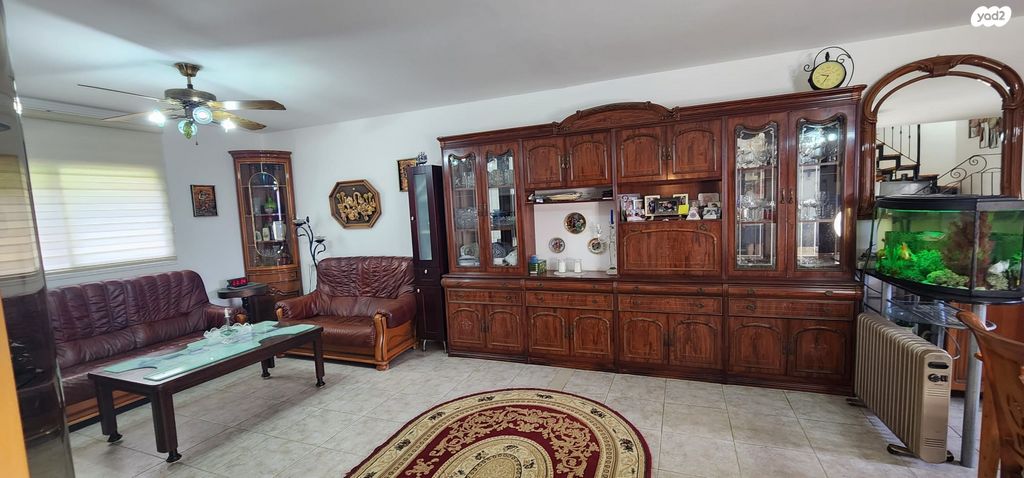 דו משפחתי, יצחק רבין, מעלות תרשיחא