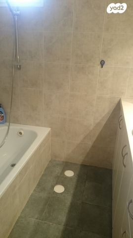 דירה, חלמיש, ערד