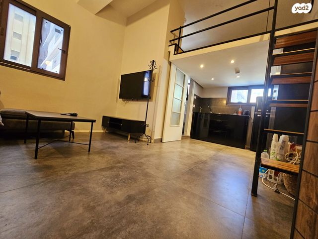 מודעת נכס, אבולעפיה 6, גבעת הרצל, אזור המלאכה יפו, תל אביב יפו