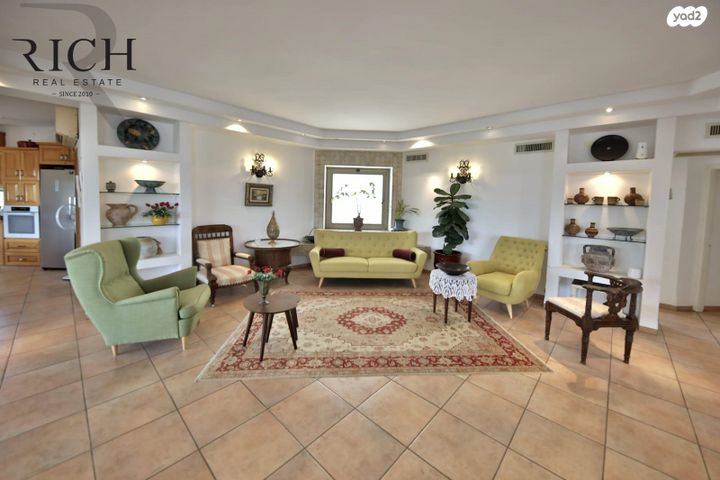 גג/ פנטהאוז, שדרות קק"ל, מוצקין הותיקה, קרית מוצקין