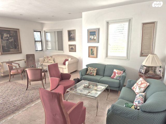 בית פרטי/ קוטג', שערי תקווה