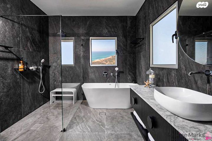 גג/ פנטהאוז, נתן יונתן, עיר ימים, נתניה