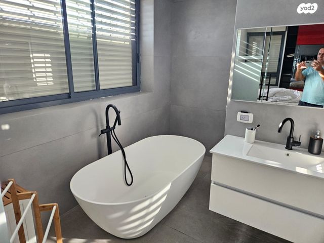 גג/ פנטהאוז, מרדכי כספי 1, צפון תלפיות, ירושלים