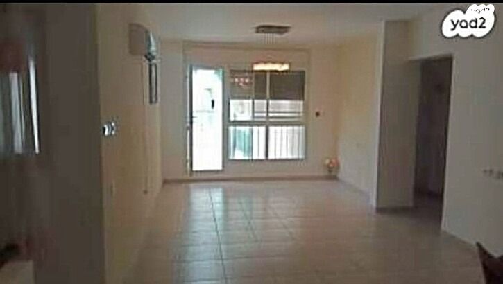 דירה, גבעת נשר, נשר