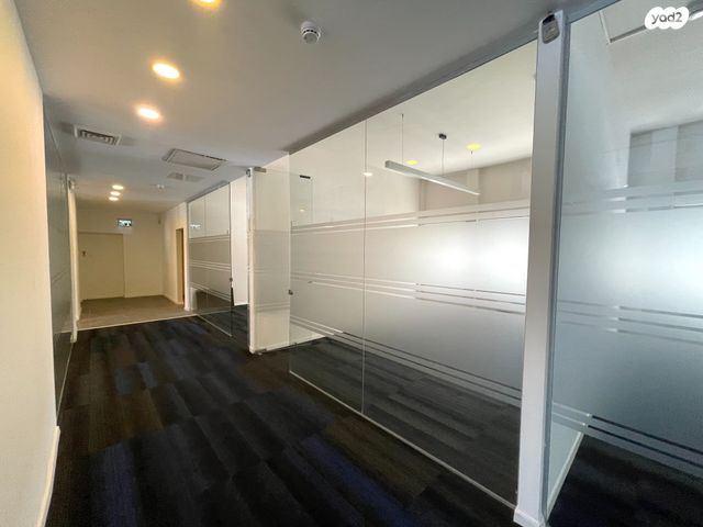 אולמות, מונטיפיורי, הרכבת, תל אביב יפו