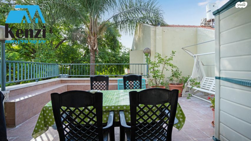 דו משפחתי, הדרור, גבעת הסלעים, ראש העין