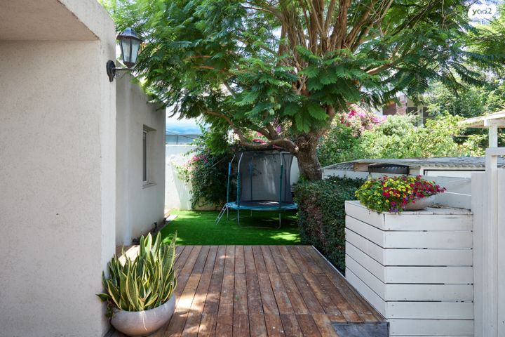 דו משפחתי, נוח מוזס, שכונת הותיקים, רמת גן