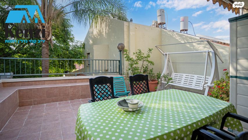 דו משפחתי, הדרור, גבעת הסלעים, ראש העין