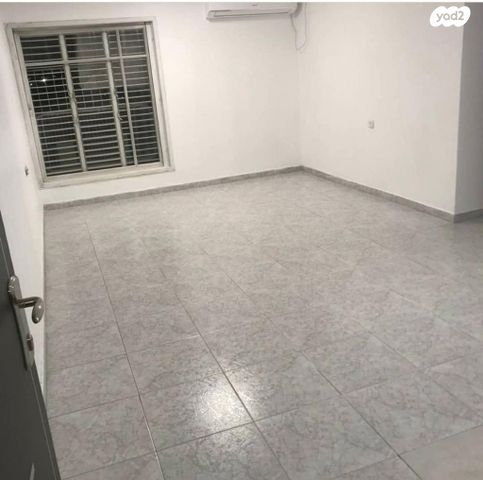 דירה, הרצפלד, ניר אביב, תל אביב יפו