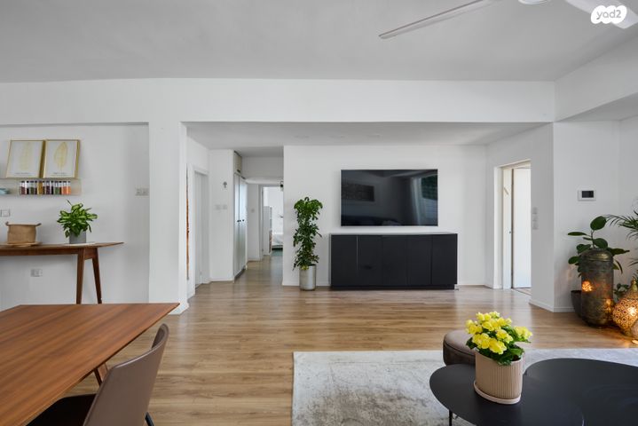 דו משפחתי, נוח מוזס, שכונת הותיקים, רמת גן