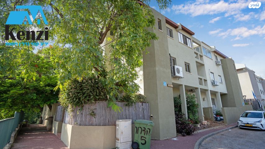 דו משפחתי, הדרור, גבעת הסלעים, ראש העין