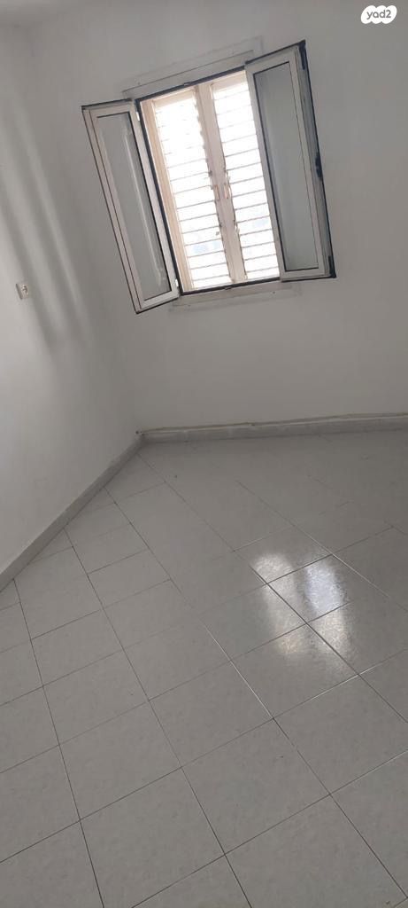 דירה, הרצפלד, ניר אביב, תל אביב יפו