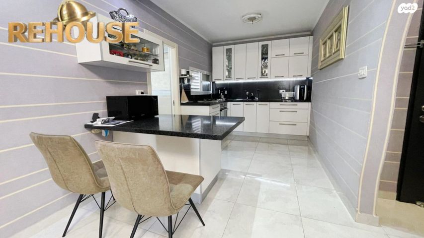 מבוא המלך עומרי 