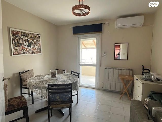 דופלקס, עובד, ירושלים