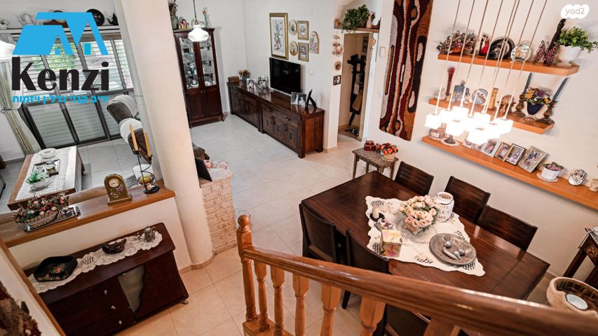 דו משפחתי, הדרור, גבעת הסלעים, ראש העין