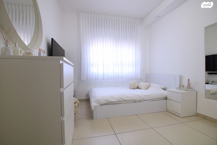 דירה, משכנות האומנים, קרית מוצקין