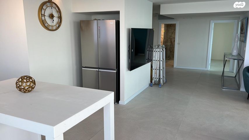 גג/ פנטהאוז, שדרות עובד בן עמי, נוף הטיילת, נתניה