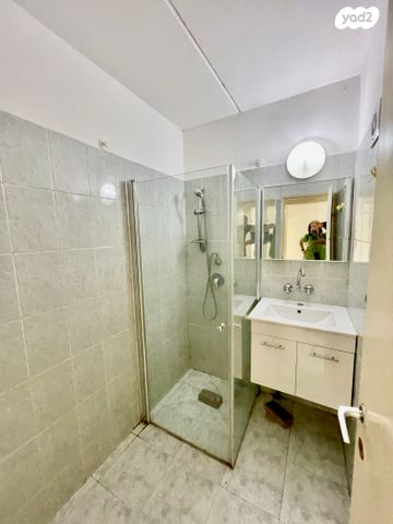 דירה, יצחק שדה, מרכז עפולה עלית, עפולה