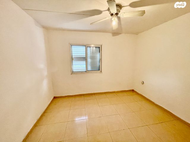 דירה, יצחק שדה, מרכז עפולה עלית, עפולה