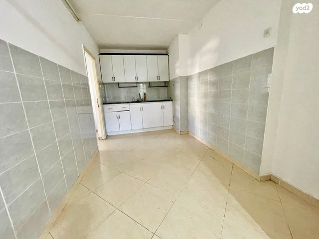 דירה, יצחק שדה, מרכז עפולה עלית, עפולה