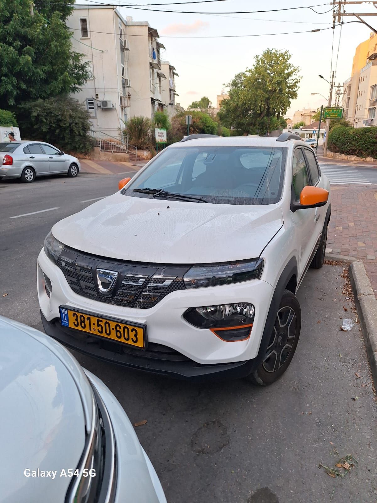 מודעת רכב דאצ'יה ספרינג