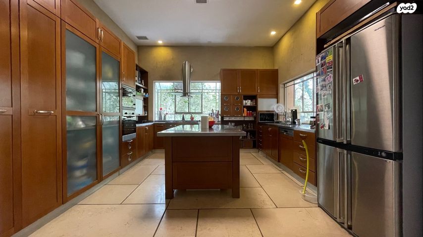 בית פרטי/ קוטג', סביון