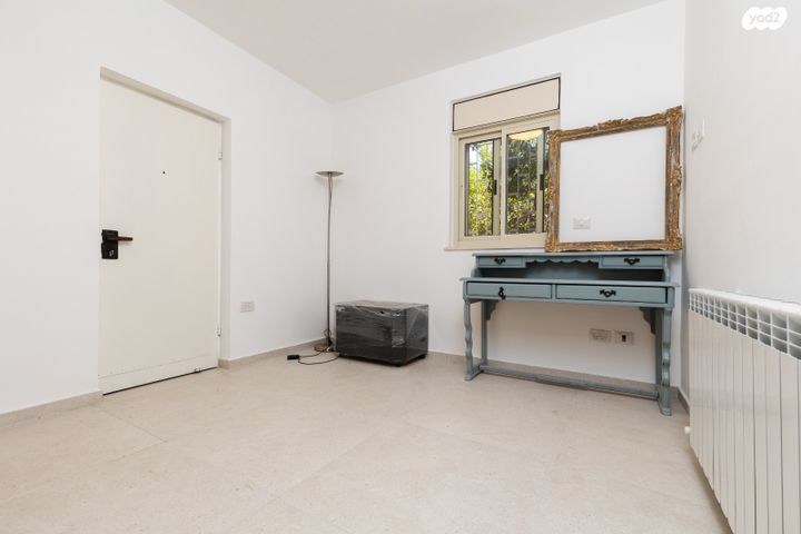 דירה, גיחון, גבעת חנניה, אבו תור, ירושלים