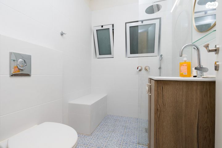 דירה, גיחון, גבעת חנניה, אבו תור, ירושלים