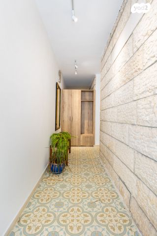 דירה, גיחון, גבעת חנניה, אבו תור, ירושלים