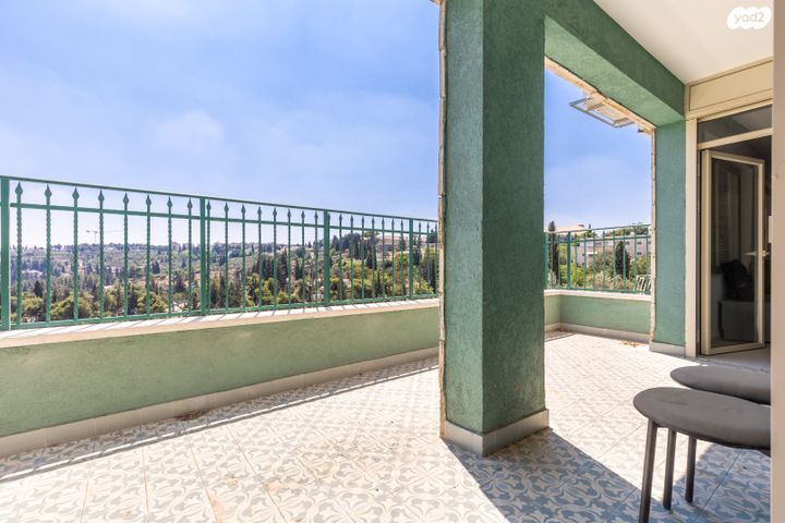 דירה, גיחון, גבעת חנניה, אבו תור, ירושלים