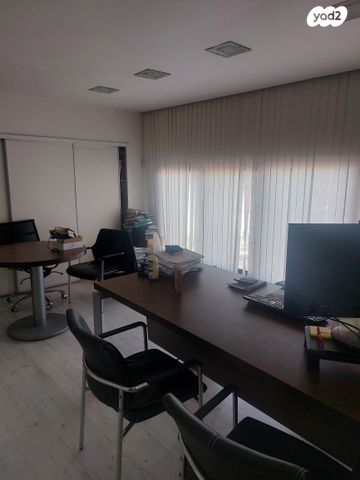 מבני תעשיה, לוד