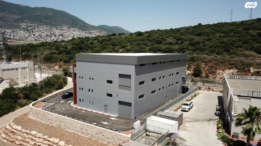 מבני תעשיה, אזור תעשיה כרמיאל מזרחי, כרמיאל