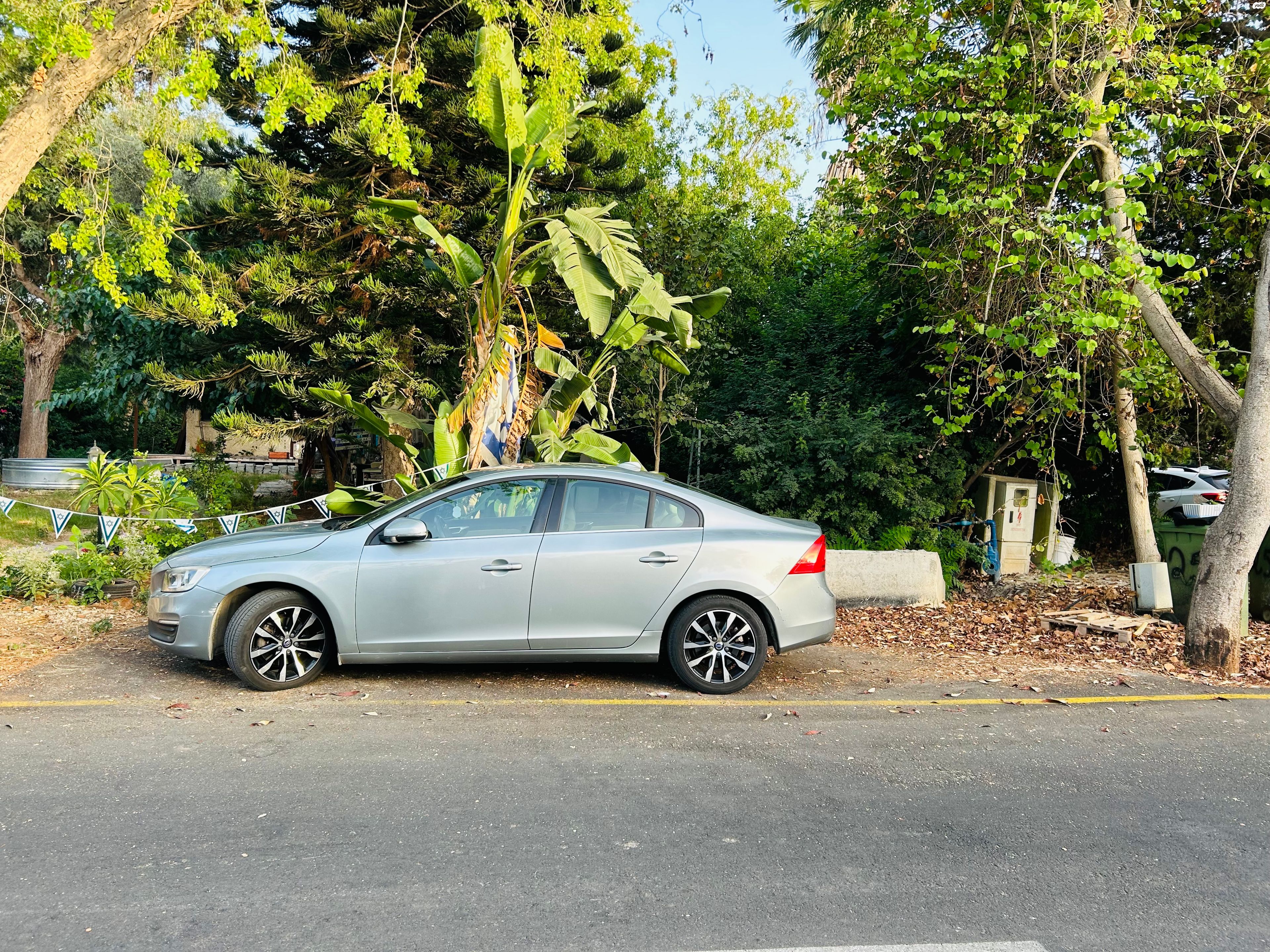 מודעת רכב וולוו S60