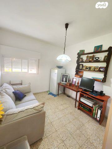 דירת גן, מנדל זינגר 14, סביוני הכרמל, חיפה