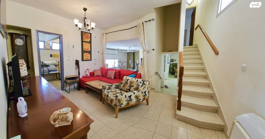 בית פרטי/ קוטג', שקד, ערד