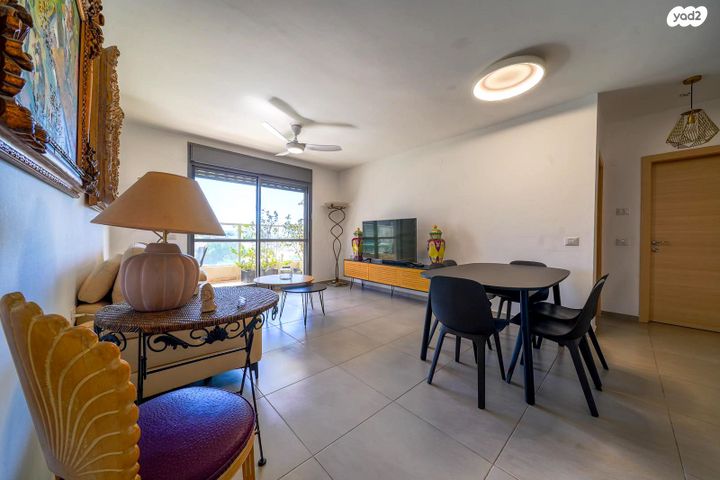 דירה, שוהם, אבני חן, חריש