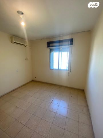 דירה, מרדכי היהודי, בקעה, ירושלים