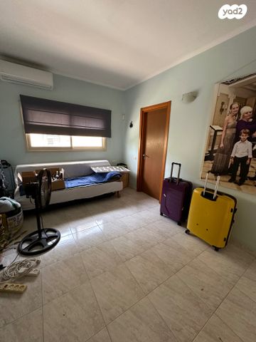 גג/ פנטהאוז, אימבר, כפר סבא