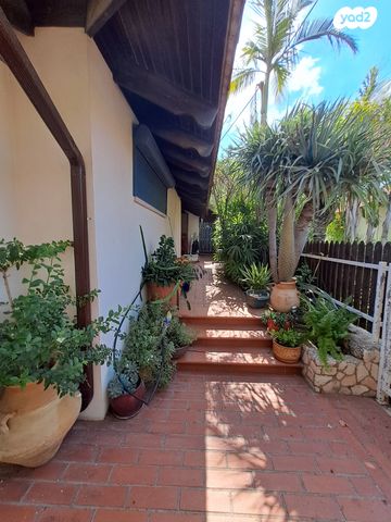 בית פרטי/ קוטג', מרמורק, רחובות