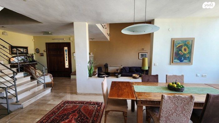 בית פרטי/ קוטג', אורנית