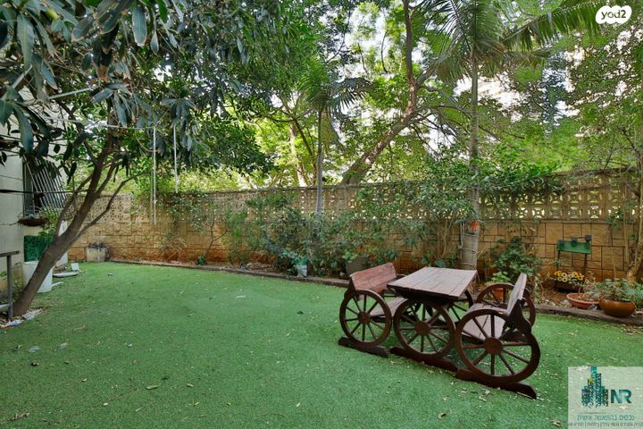 דירת גן, הנביאים, בת ים