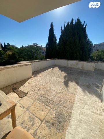 דירה, מרדכי היהודי, בקעה, ירושלים