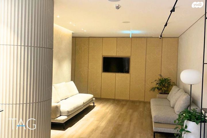 משרדים, שדרות שאול המלך, תל אביב יפו