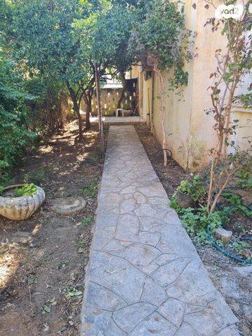 בית פרטי/ קוטג', ארלוזורוב 47, מרכז, קרית עבודה, חולון