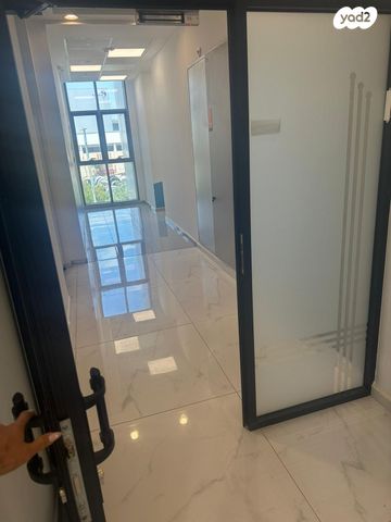 משרדים, אלון התבור 20, שאר העיר, קיסריה