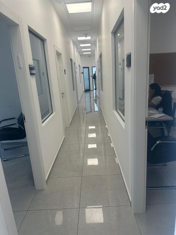משרדים, אלון התבור 20, שאר העיר, קיסריה