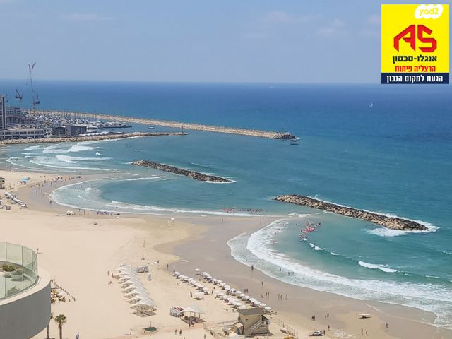 דירה, אלי לנדאו, הרצליה פיתוח, הרצליה