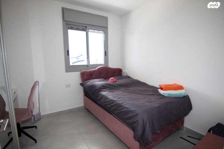 גג/ פנטהאוז, החותרים, טירת כרמל