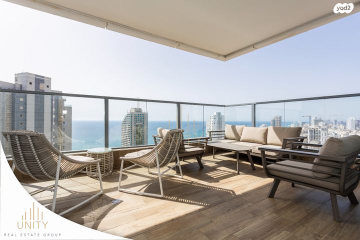 אמנון ליפקין שחק 